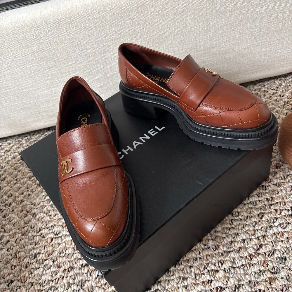 Chanel women’s Brown Loafers
